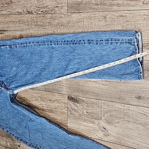 Levi's 501 XX Button Closure Jeans - Picture 4 of 11